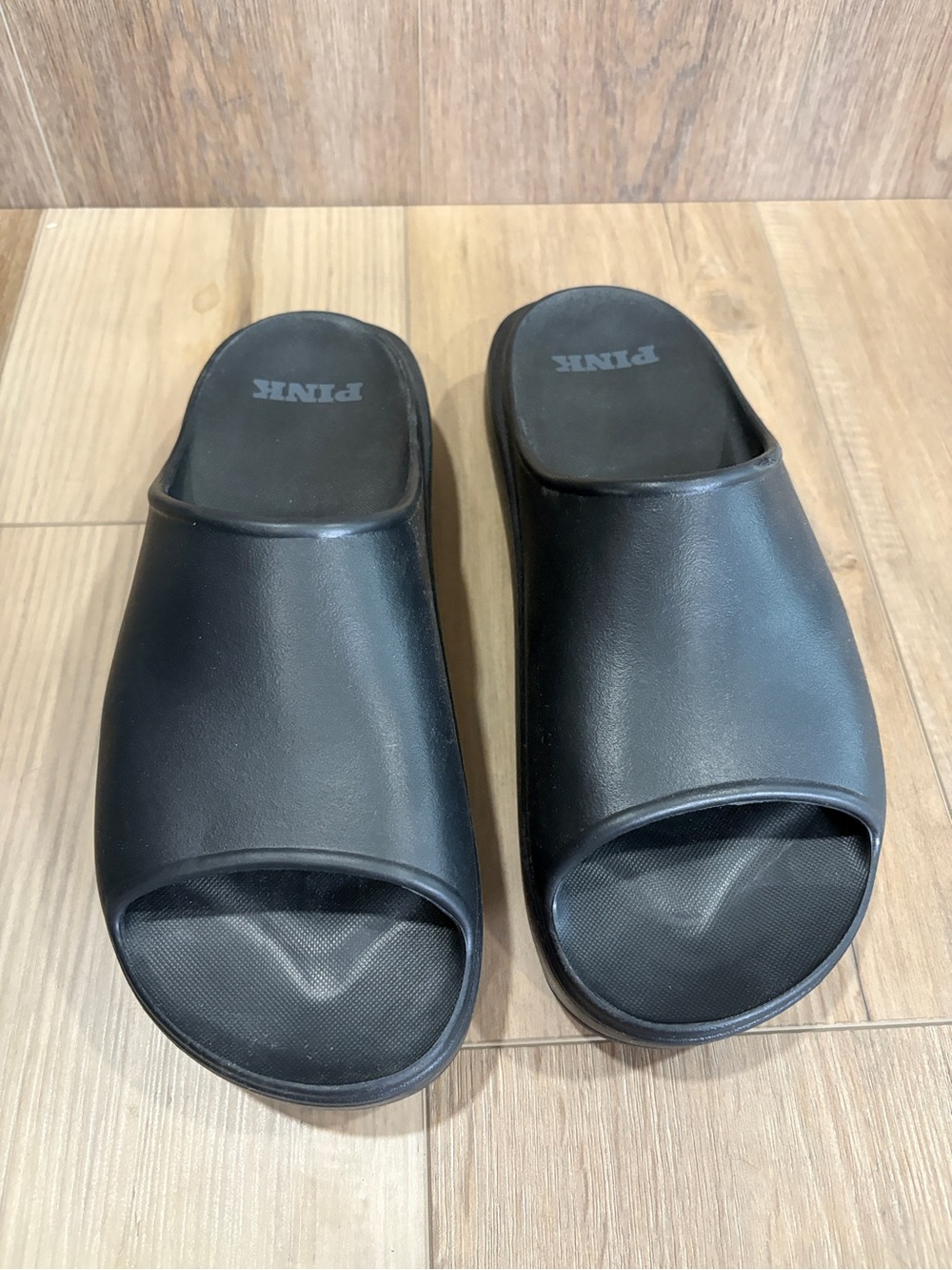 PINK Victoria's Secret Black Slide Sandals  Size Large 9/10 Chunky Platform